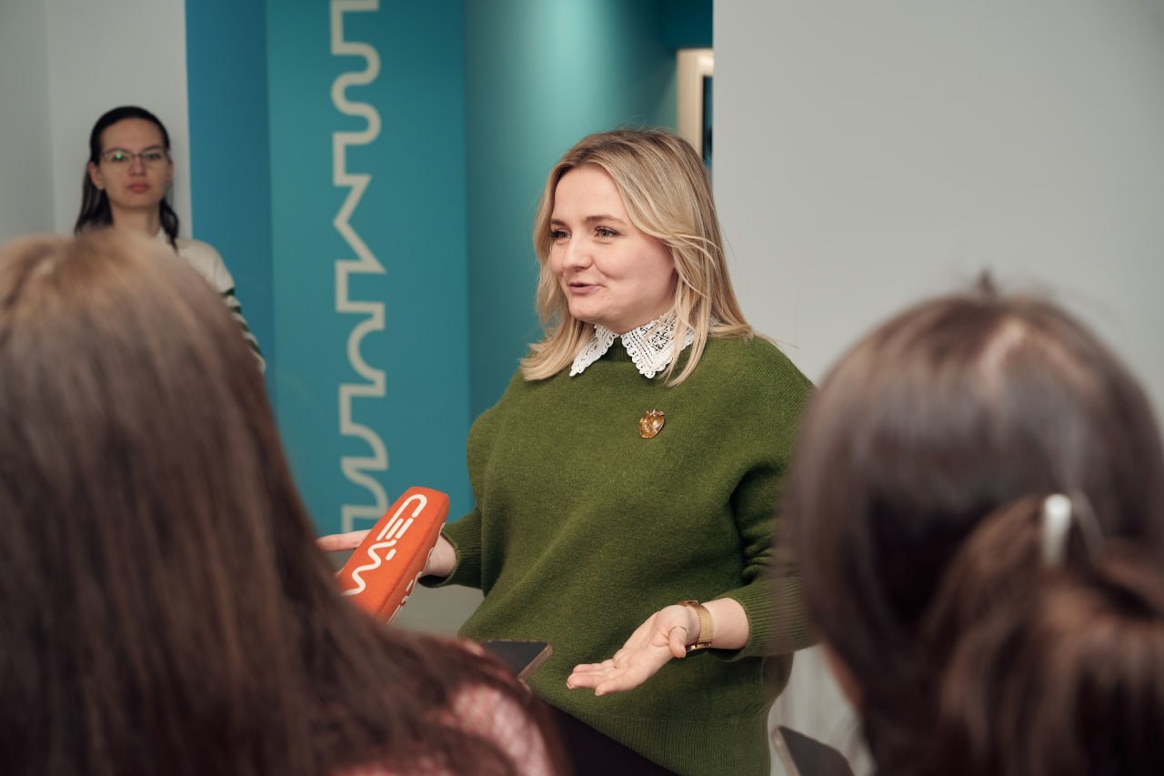 Состоялось торжественное открытие нового помещения городского молодёжного центра социальных программ «Спектр» Состоялось торжественное открытие нового помещения городского молодёжного центра социальных программ «Спектр»