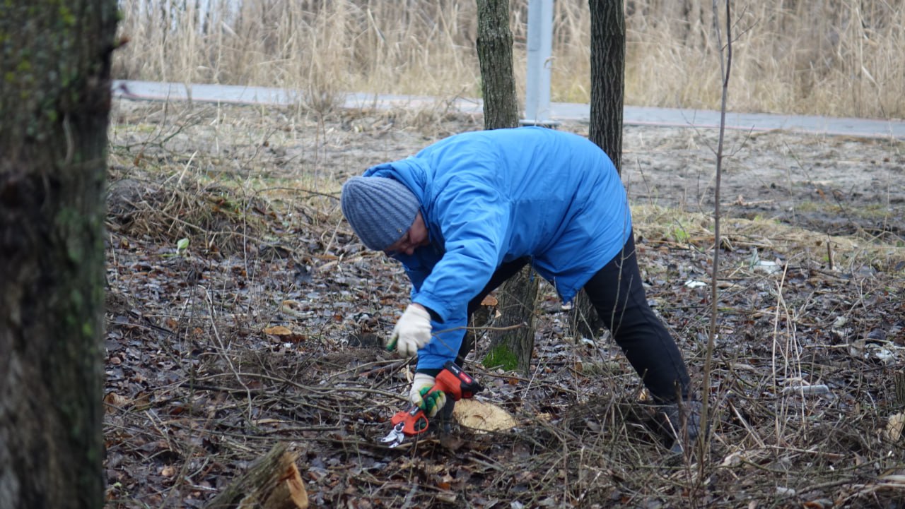 Игорь Корпунков: Пока погода позволяет, продолжаем субботники на территории, прилегающей к «Теплому берегу-3.0» Игорь Корпунков: Пока погода позволяет, продолжаем субботники на территории, прилегающей к «Теплому берегу-3.0»
