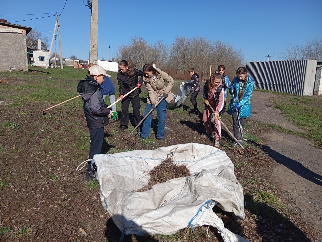 Команда волонтеров Паникинской школы ведет «Дневник эковолонтёра»! Команда волонтеров Паникинской школы ведет «Дневник эковолонтёра»!
