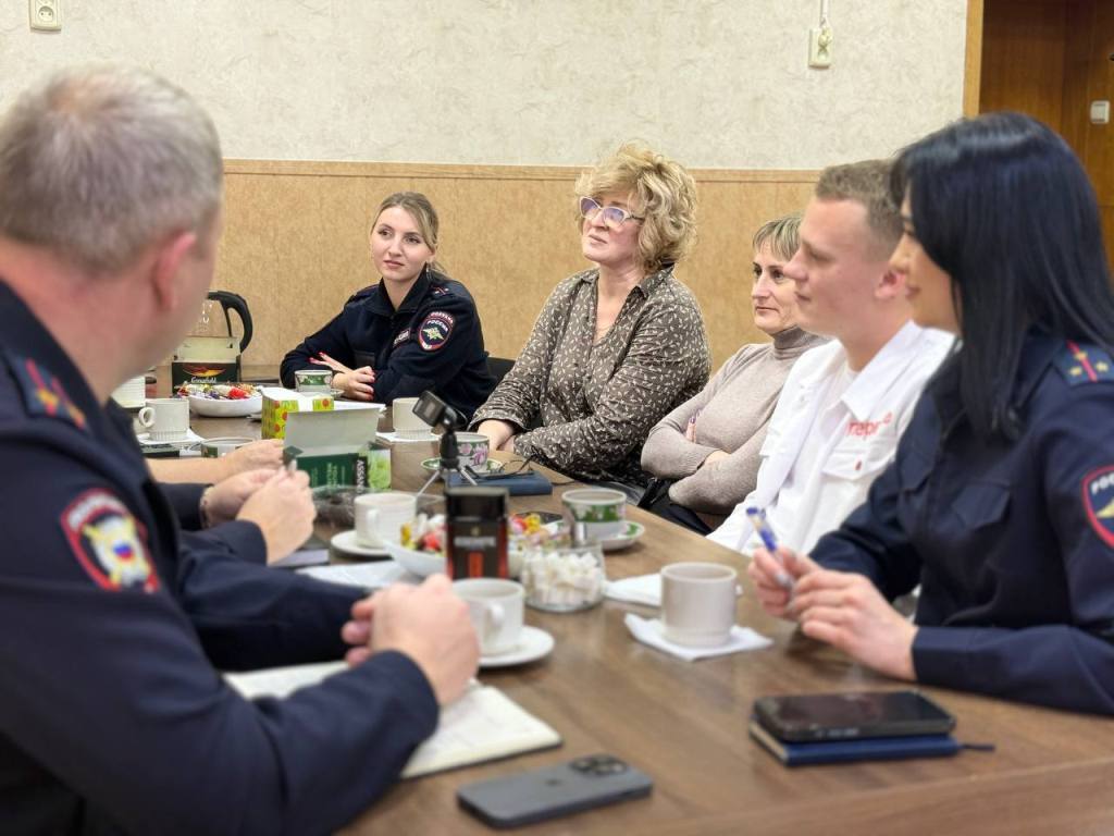 В полиции прошло заседание общественного совета при МО МВД России «Железногорский» В полиции прошло заседание общественного совета при МО МВД России «Железногорский»
