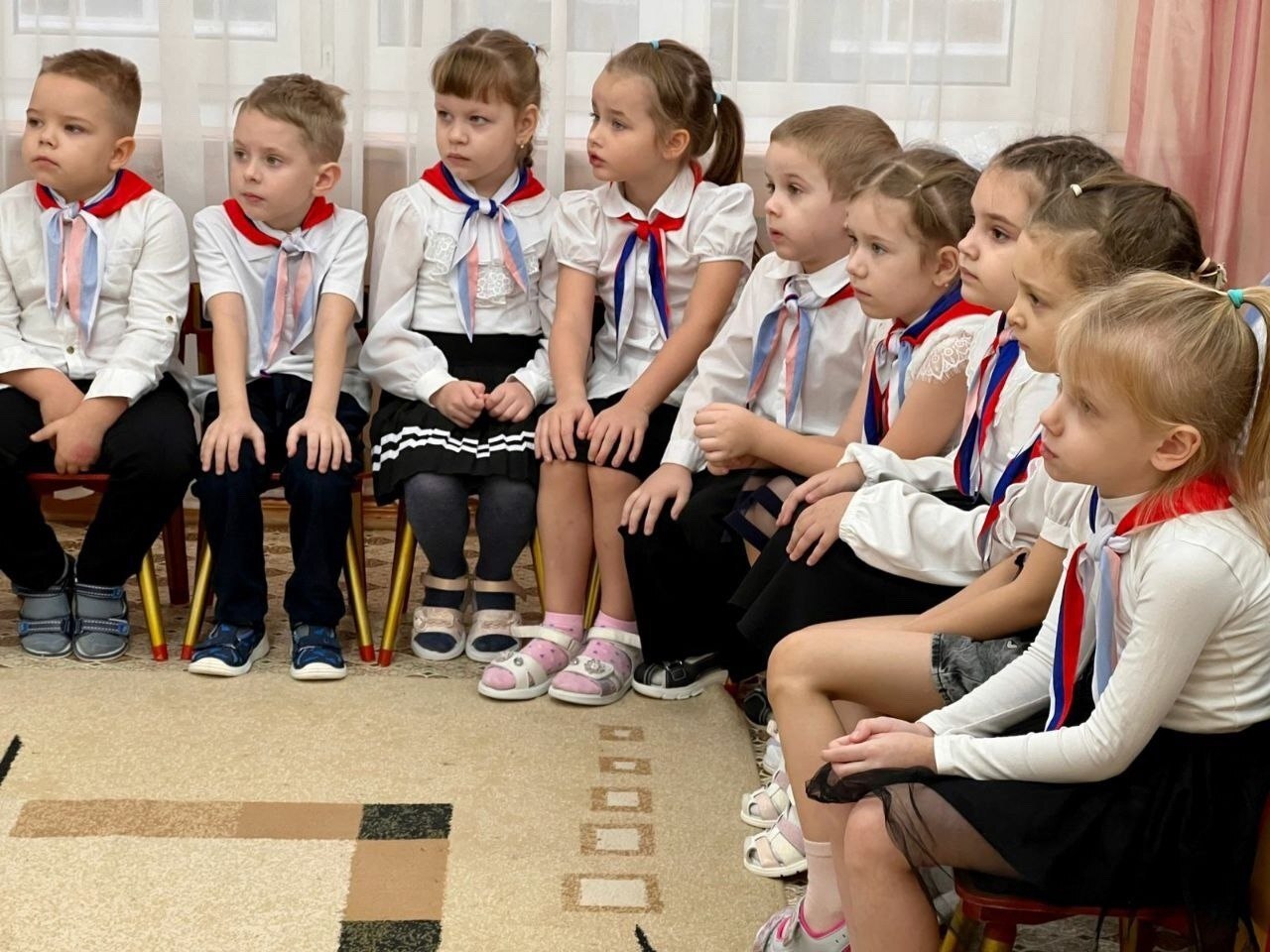 Воспитанники детского сада № 88 посетили Народный военно-исторический мемориальный музей школы № 20 имени А.А. Хмелевского Воспитанники детского сада № 88 посетили Народный военно-исторический мемориальный музей школы № 20 имени А.А. Хмелевского