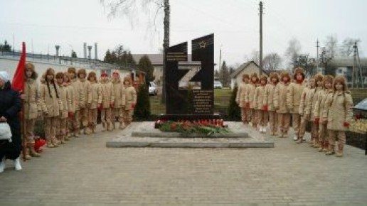 В Советском районе парке города Кшень состоялось открытие "Аллеи воинской славы СВО "Время помнить"