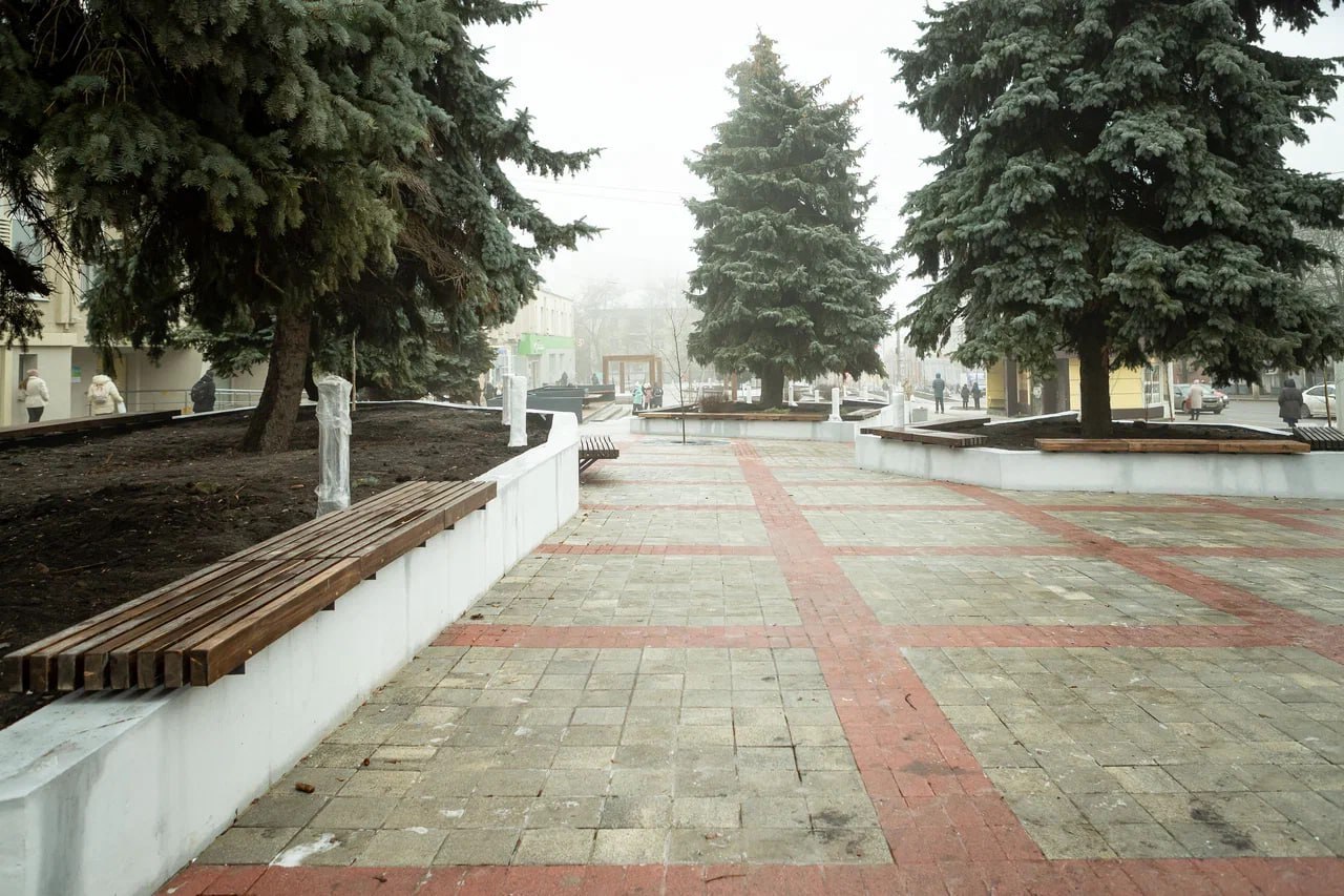 Обновление общественного пространства у «Куряночки» близится к финалу Обновление общественного пространства у «Куряночки» близится к финалу