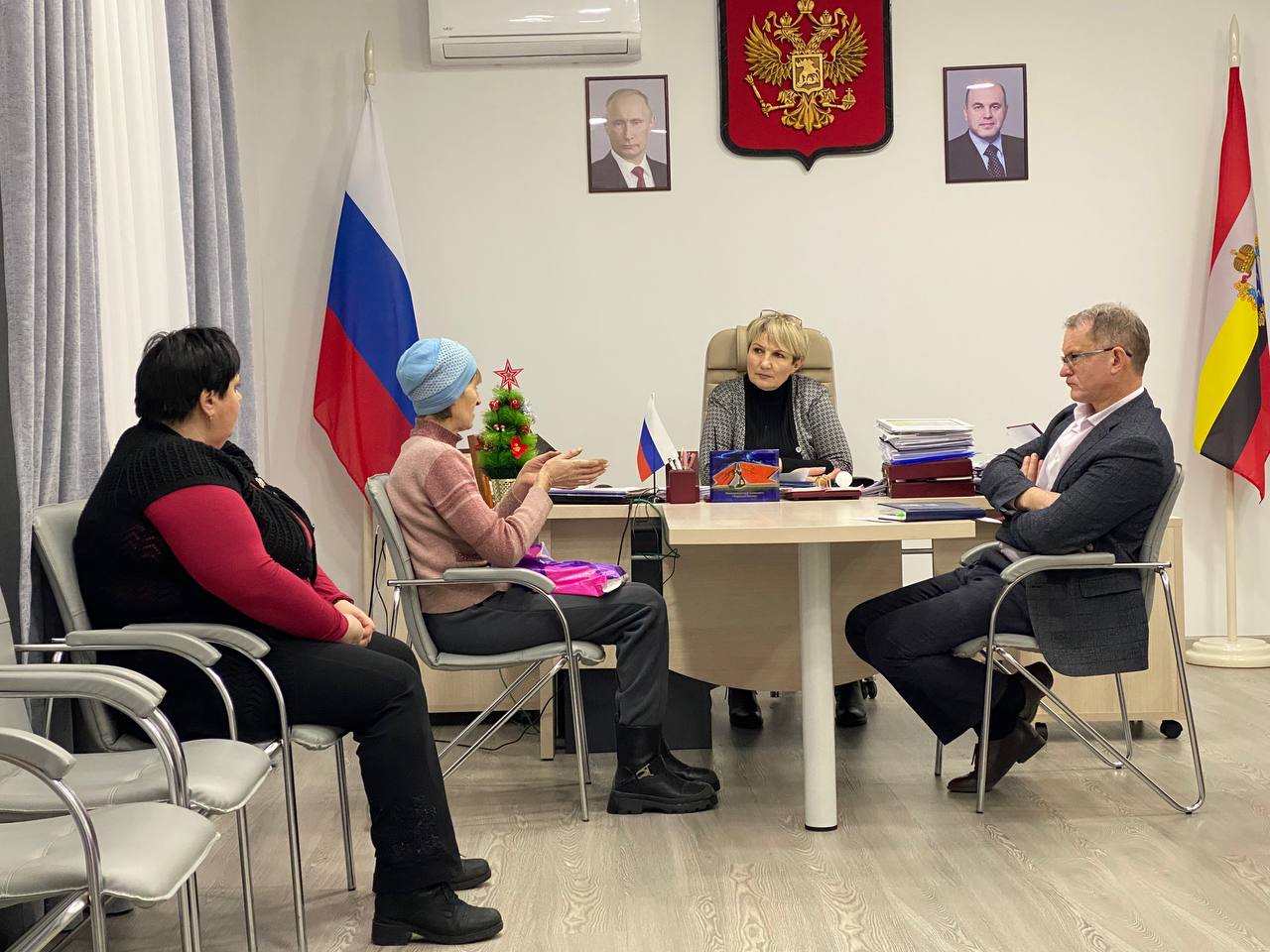 Нина Голубева: Еженедельно по вторникам я провожу личный прием граждан