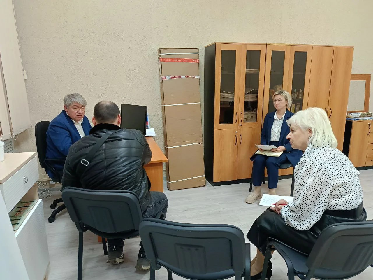 Александр Михайлов: Включил в график своей работы на 2026 год приём по личным вопросам ветеранов специальной военной операции и их родственников Александр Михайлов: Включил в график своей работы на 2026 год приём по личным вопросам ветеранов специальной военной операции и их родственников