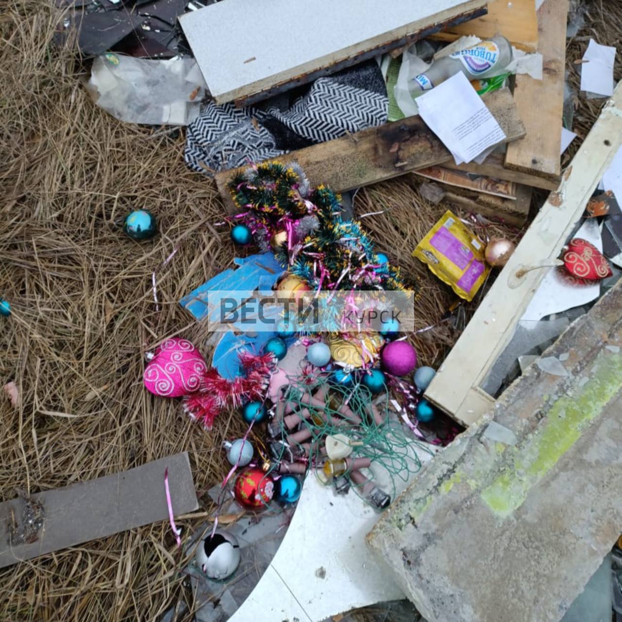 123Берег Сейма стал местом свалки 123Берег Сейма стал местом свалки