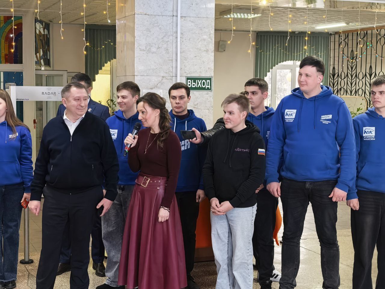 Анна Кузнецова: В пункте временного размещения в Курске передали семьям гуманитарную помощь, подарки и наградили волонтеров Анна Кузнецова: В пункте временного размещения в Курске передали семьям гуманитарную помощь, подарки и наградили волонтеров