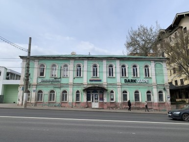 В Курске к юбилею Брежнева приведут в порядок здание бывшего землеустроительного техникума