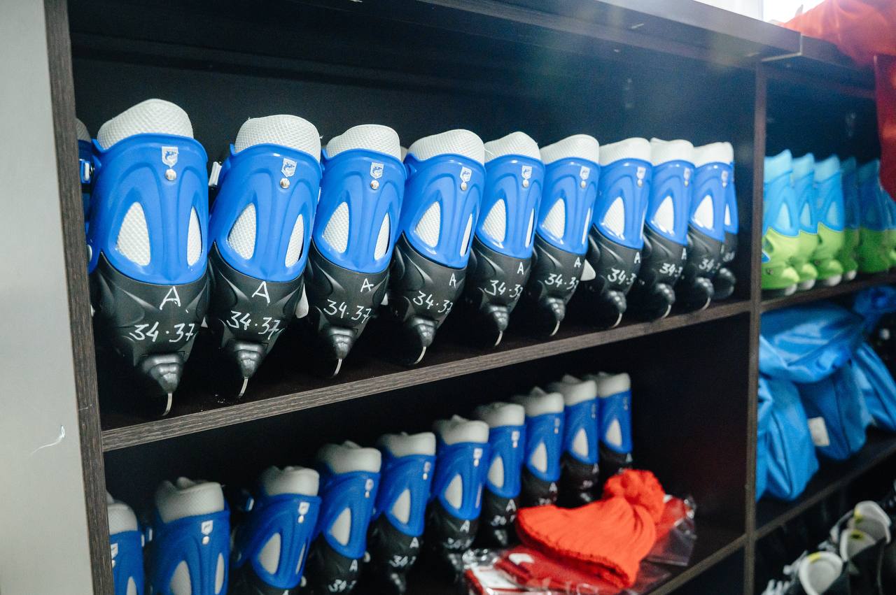 Александр Хинштейн: Как и обещал, открыли сегодня бесплатный каток в обновлённом парке Пионеров Александр Хинштейн: Как и обещал, открыли сегодня бесплатный каток в обновлённом парке Пионеров