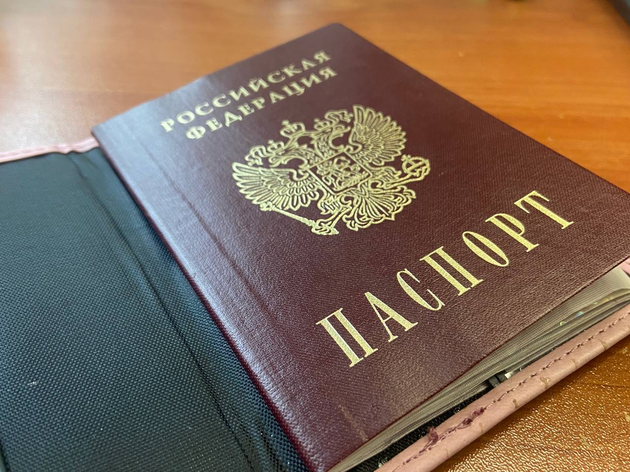 В Курской области с 2026 года ограничат работу мигрантов по патентам в ряде сфер