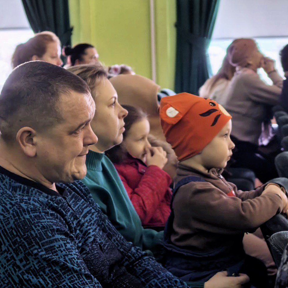 Юрий Астахов: Дорогие друзья, жители Щигровского района! Юрий Астахов: Дорогие друзья, жители Щигровского района!