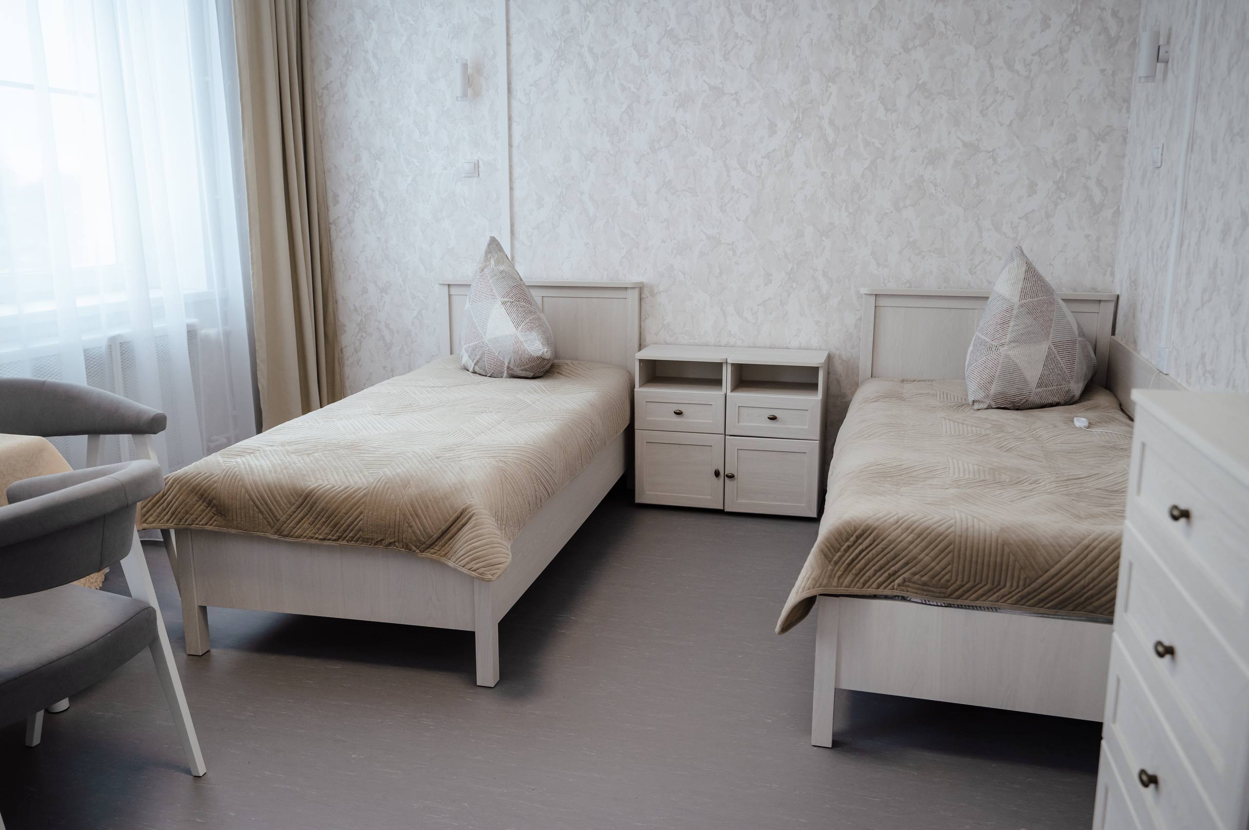 Александр Хинштейн: Свой 90-летний юбилей Букреевский дом соцобслуживания в Курском районе встречает в новых стенах Александр Хинштейн: Свой 90-летний юбилей Букреевский дом соцобслуживания в Курском районе встречает в новых стенах