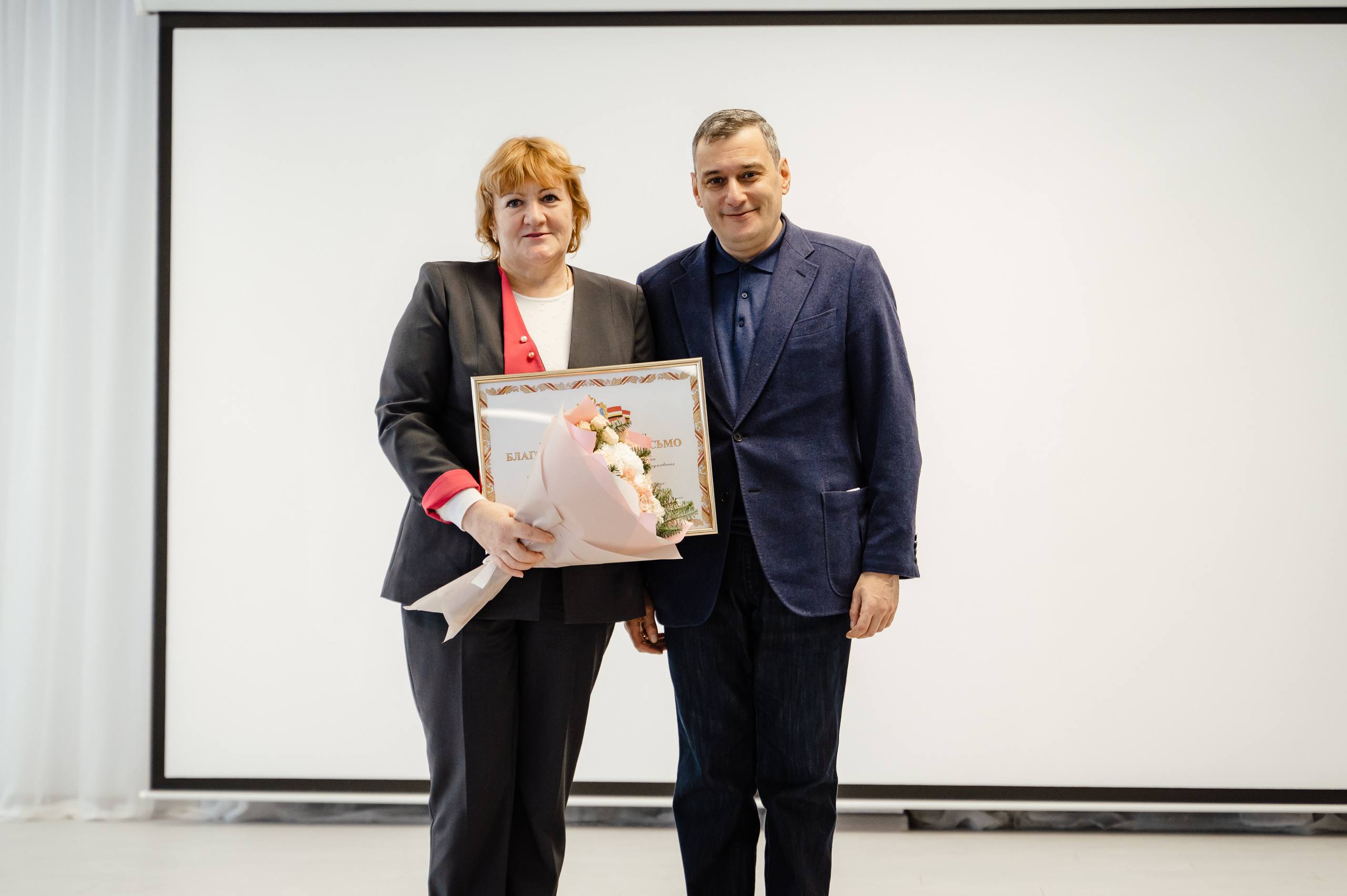 Александр Хинштейн: Свой 90-летний юбилей Букреевский дом соцобслуживания в Курском районе встречает в новых стенах Александр Хинштейн: Свой 90-летний юбилей Букреевский дом соцобслуживания в Курском районе встречает в новых стенах