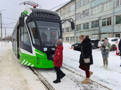 ������� ����������� ����� ����� ��� �����, ���������� ������������� ����� ����� �������