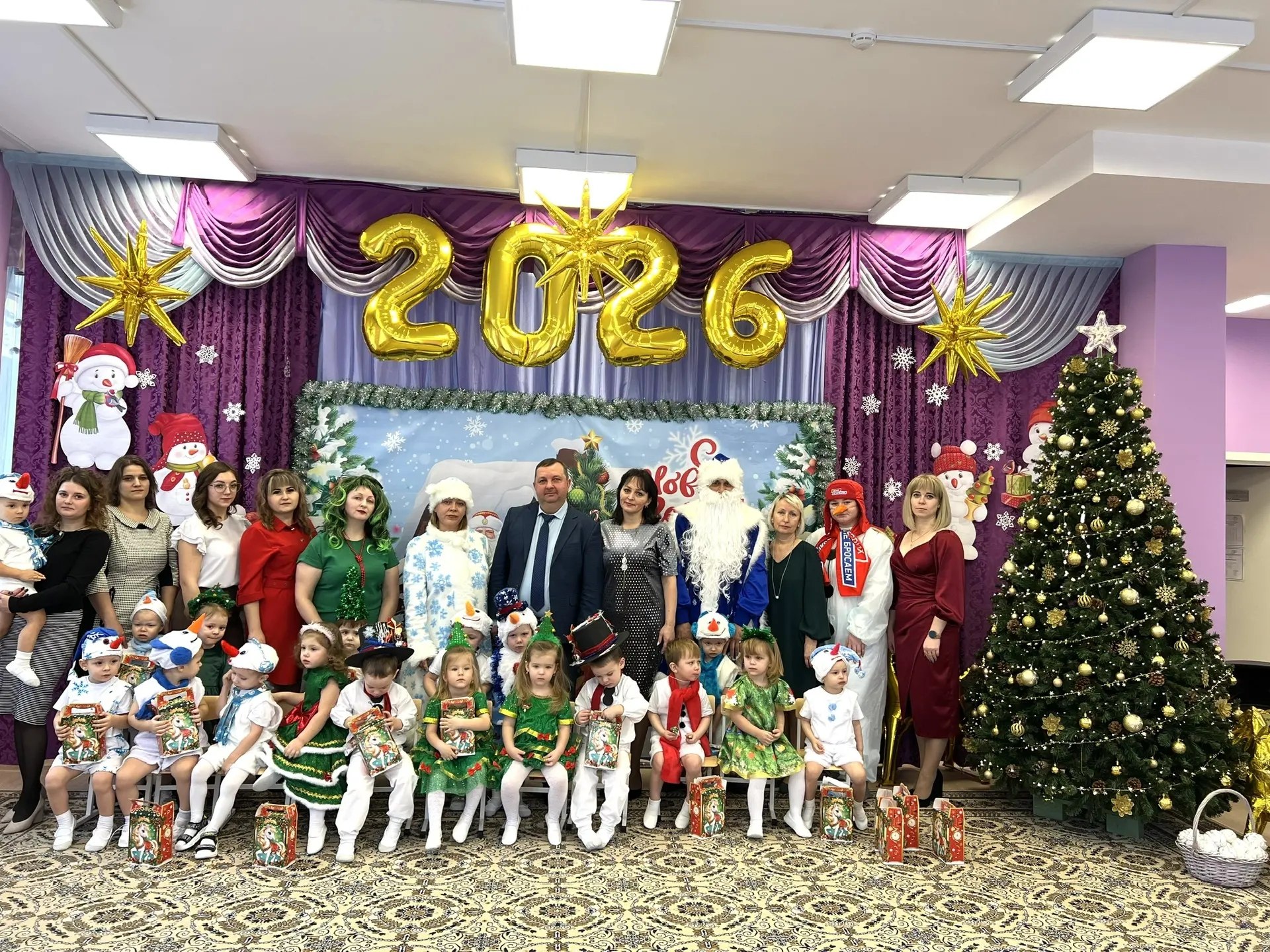 Время сказок и чудес. Без сомнения, Новый год для многих - самый любимый праздник