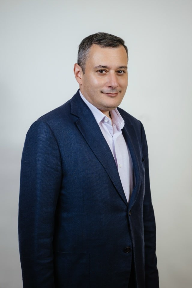 Дорогие земляки! От всего сердца поздравляю вас с Новым 2026 годом и Рождеством Христовым!