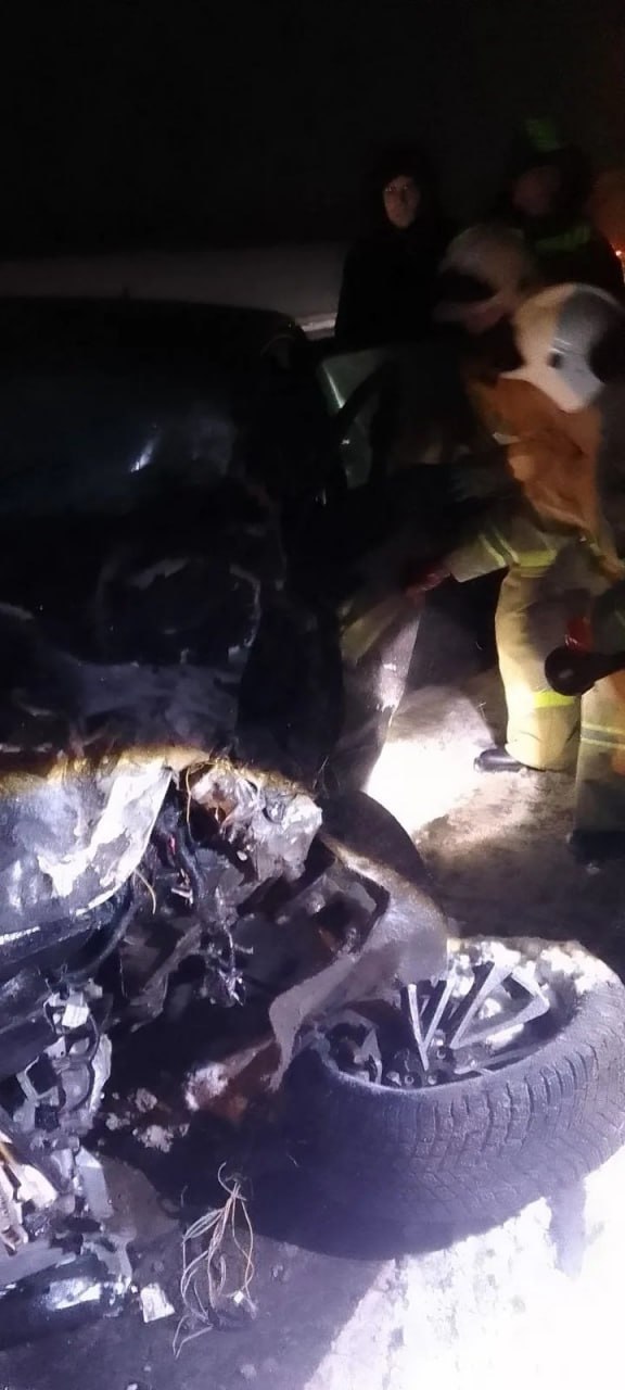 Трое пострадали в столкновении четырех машин на трассе М-2 в Курской области Трое пострадали в столкновении четырех машин на трассе М-2 в Курской области