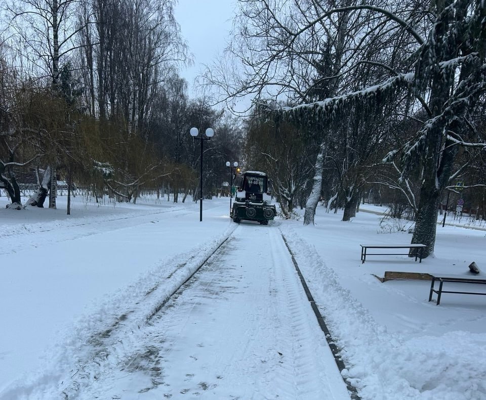 За 2025 год в Курске установили 13 детских площадок благодаря областной субсидии За 2025 год в Курске установили 13 детских площадок благодаря областной субсидии