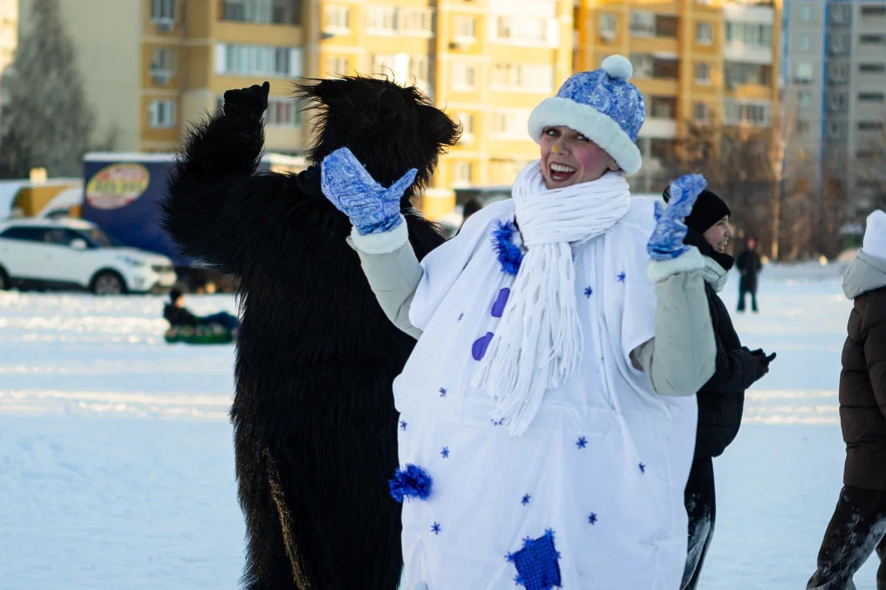 Для юных курян проводят игровые программы в разных уголках города Для юных курян проводят игровые программы в разных уголках города