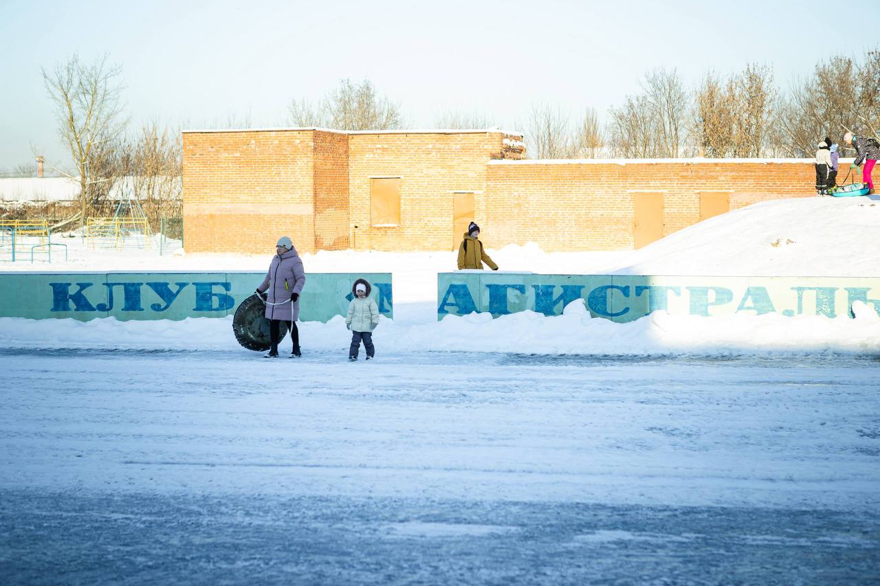 Для учеников курской 56-й школы организовали спортивный праздник Для учеников курской 56-й школы организовали спортивный праздник