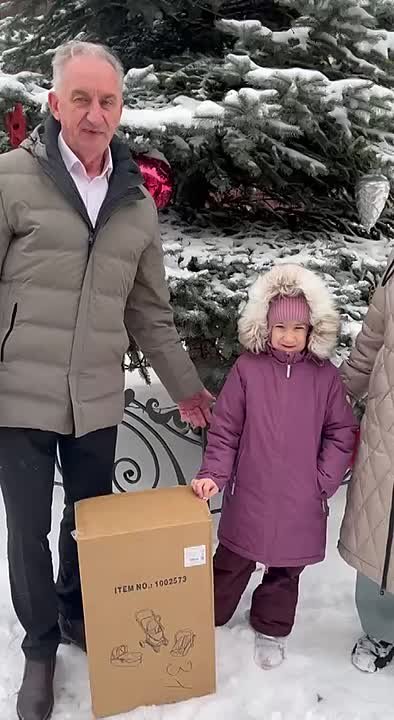 Павел Золотарев: Дорогие друзья!!! . Продолжаю вам рассказывать о добрых новогодних делах