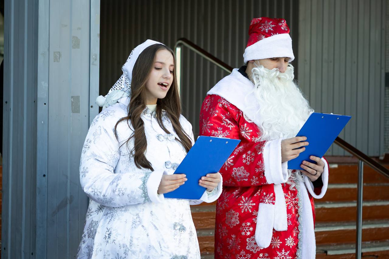 Для учеников курской 56-й школы организовали спортивный праздник Для учеников курской 56-й школы организовали спортивный праздник