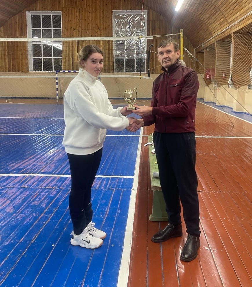 В воскресенье завершился турнир по волейболу на кубок Администрации Черемисиновского района В воскресенье завершился турнир по волейболу на кубок Администрации Черемисиновского района