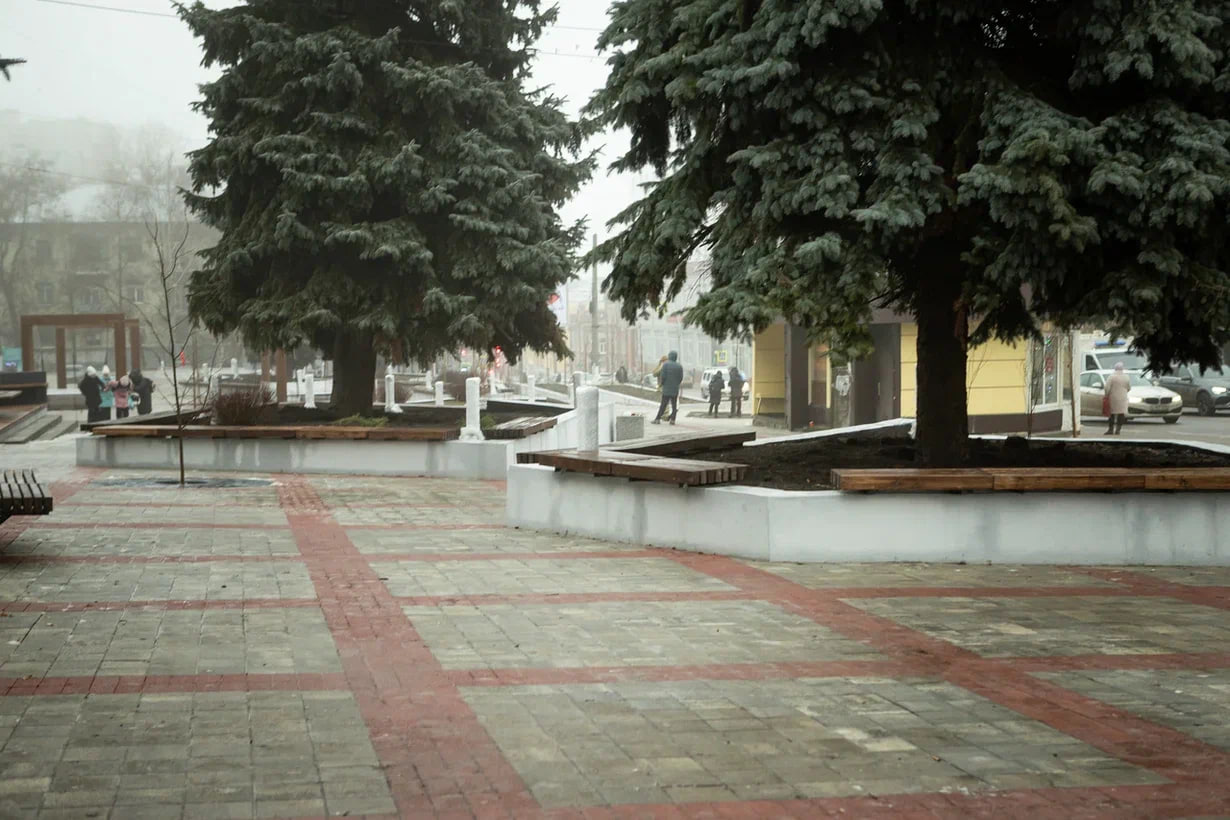 В прошлом году завершено благоустройство территории возле ТЦ «Куряночка»