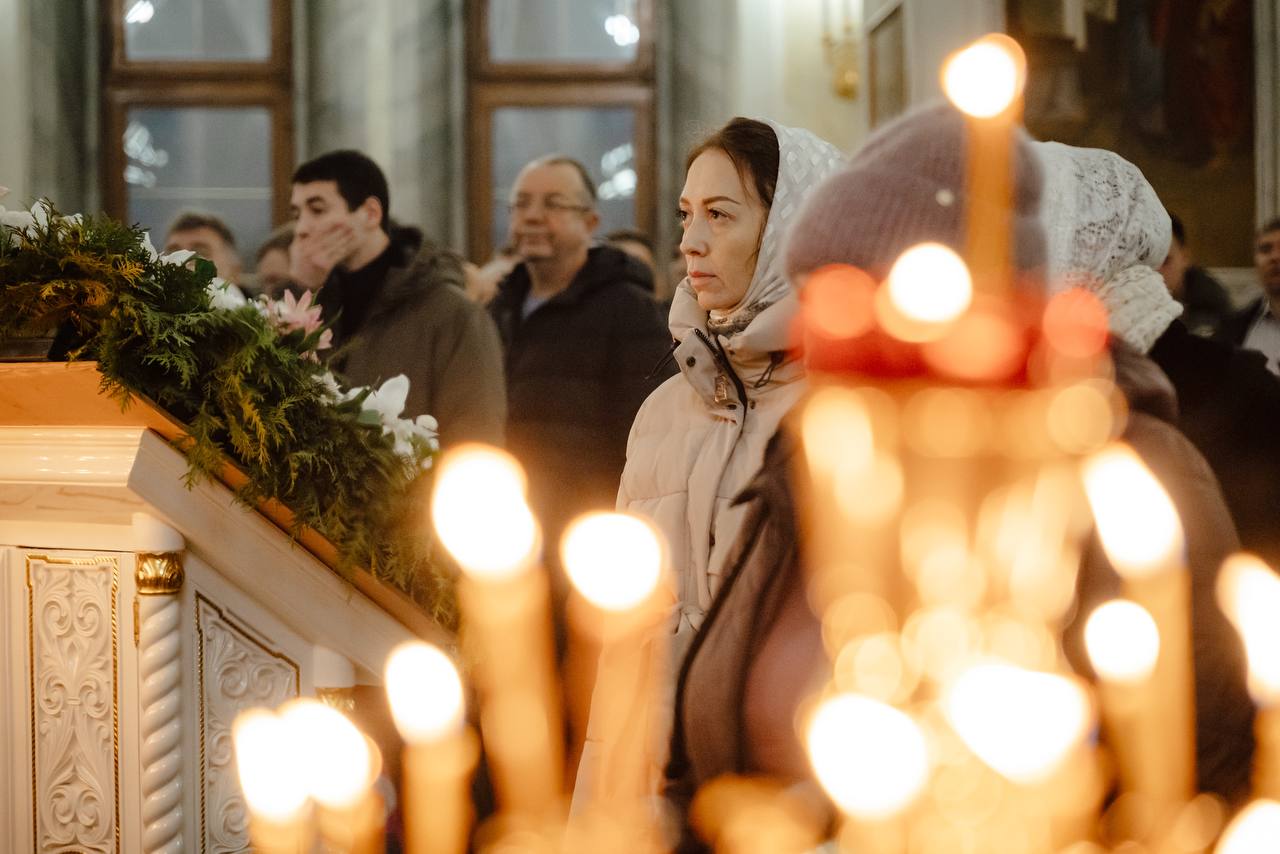 Александр Хинштейн: Всех православных христиан с Рождеством Христовым! Наступил один из самых долгожданных, семейных, тёплых праздников Александр Хинштейн: Всех православных христиан с Рождеством Христовым! Наступил один из самых долгожданных, семейных, тёплых праздников