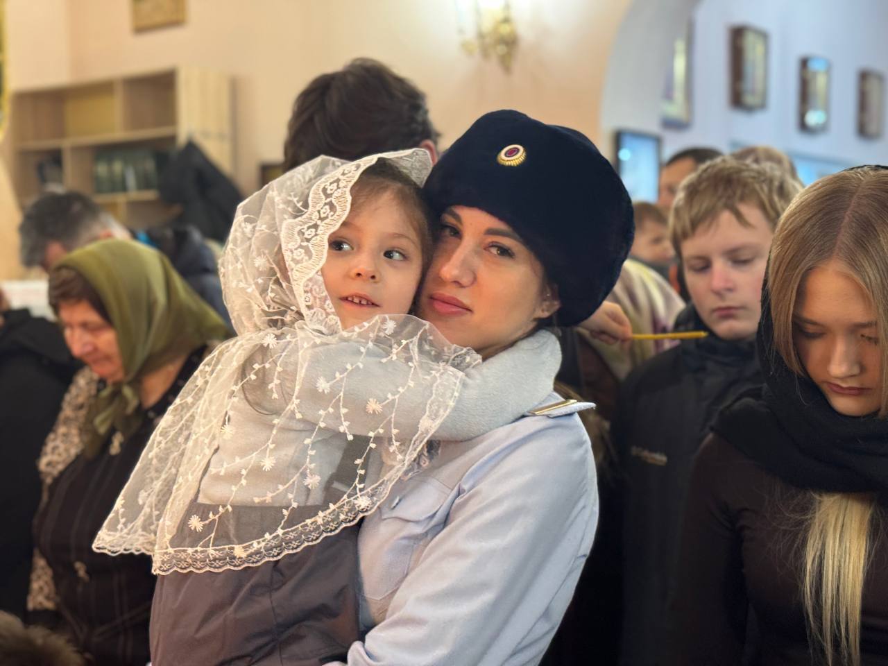 Железногорские полицейские встретили Рождество в храме Железногорские полицейские встретили Рождество в храме