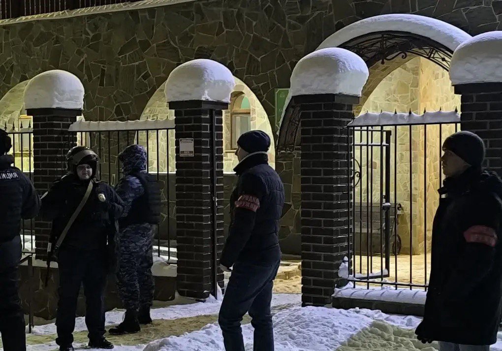 Рождественские богослужения в православных храмах Железногорска прошли без происшествий Рождественские богослужения в православных храмах Железногорска прошли без происшествий