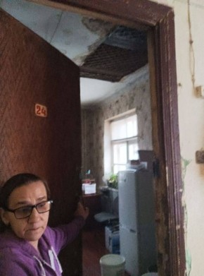 Курянам из аварийного дома на Литовской предложили временное жилье