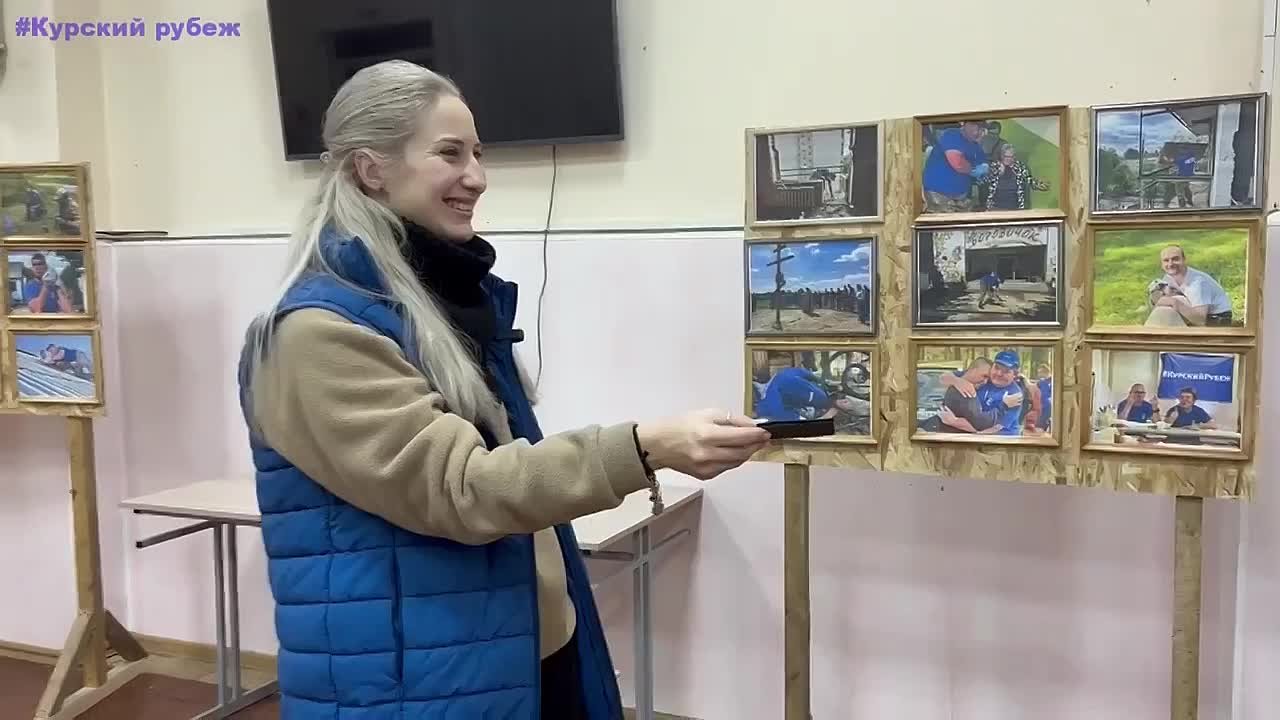 Игорь Кастюкевич: Вручили именные шевроны участникам 12-й смены волонтерского лагеря Единой России «Курский рубеж»