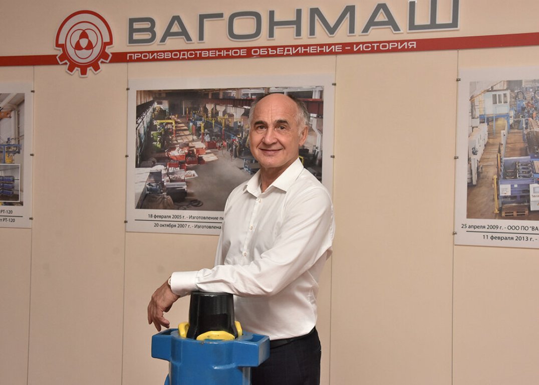 Александр Михайлов: Сегодня свой юбилей отмечает депутат Железногорской городской Думы, генеральный директор ООО "ПО"Вагонмаш" Валерий Валеев