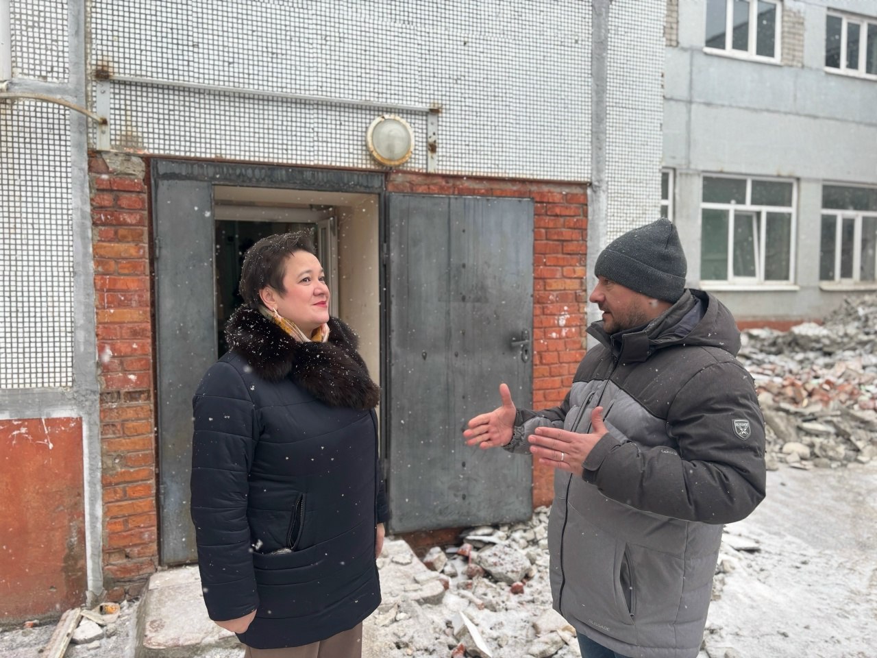 Несмотря на выходные и праздничные дни работы не останавливаются ни на день!