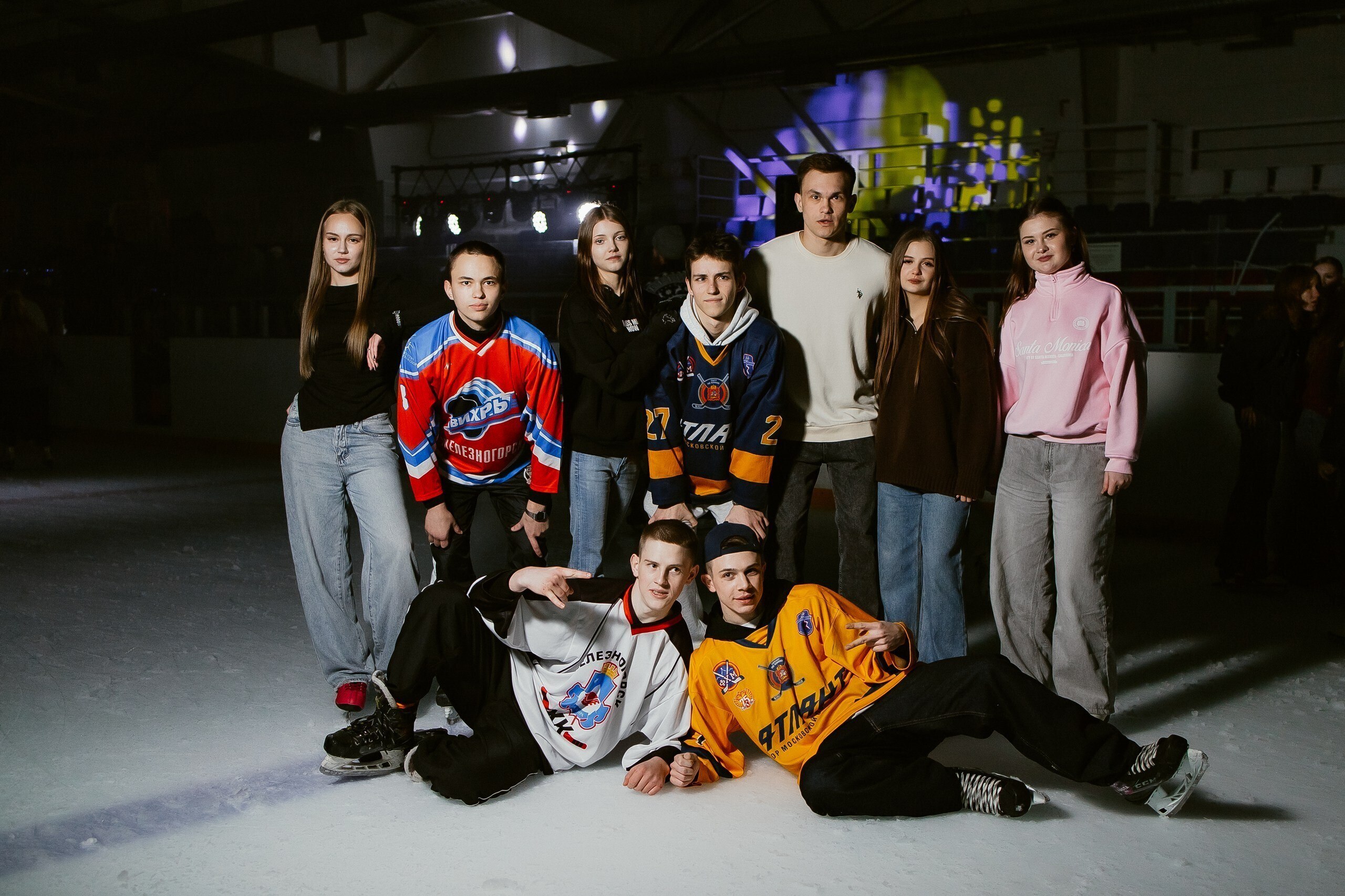 В Железногорске «Декаду спорта» открыли забегом чемпионов мира В Железногорске «Декаду спорта» открыли забегом чемпионов мира