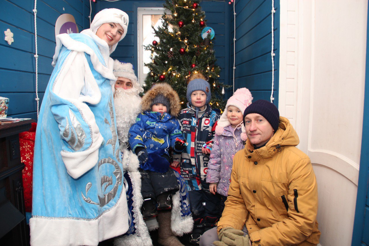 В Курске около 4 тысяч человек посетили «Приемную Деда Мороза»