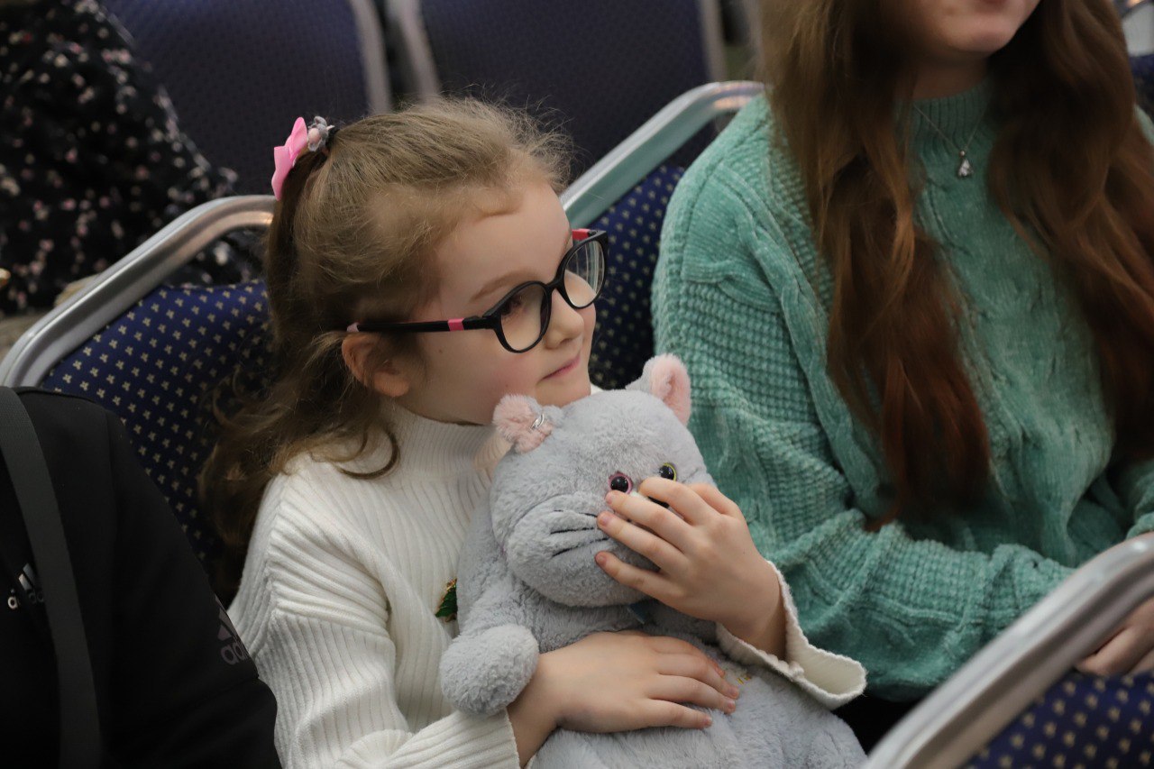 В Курском государственном университете прошел праздник для детей, родственников сотрудников и студентов из приграничных районов, а также детей участников СВО В Курском государственном университете прошел праздник для детей, родственников сотрудников и студентов из приграничных районов, а также детей участников СВО