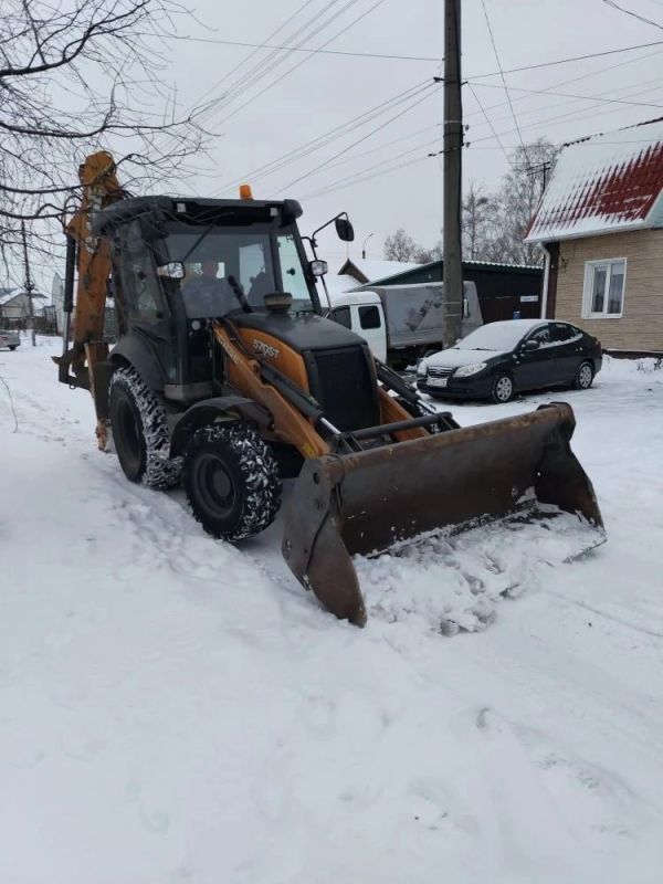 В Железнодорожном округе Курска убрали снег на более чем 20 дорогах и переулках