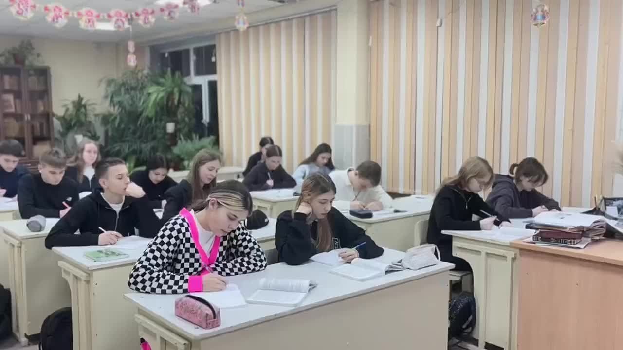 В школах Курска проводят постоянный мониторинг температуры