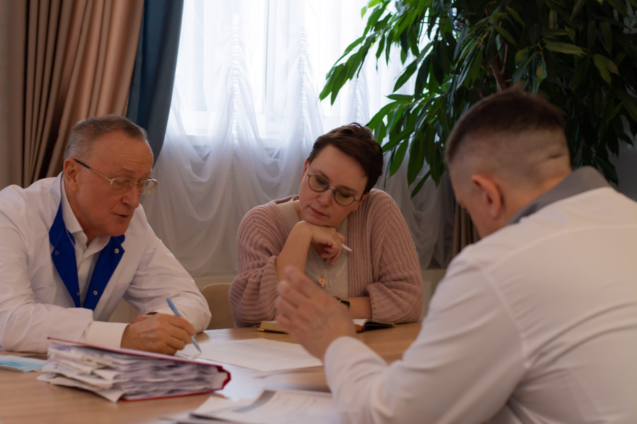 Курскую область с рабочим визитом для оценки работы нейрохирургической службы региона посетил директор Института функциональной нейрохирургии ФГБНУ «Научный центр неврологии», главный внештатный специалист нейрохирург...