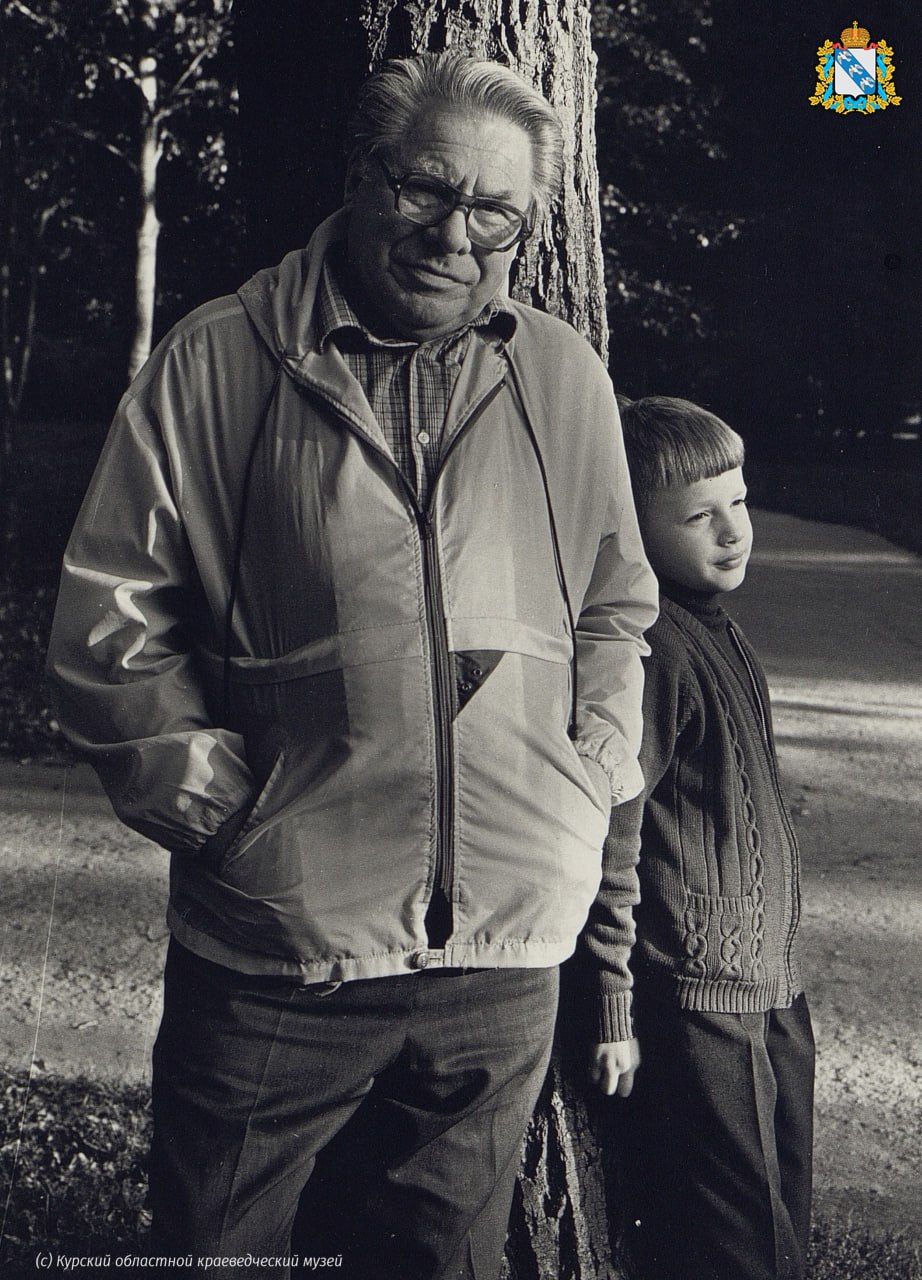 15 января 1925 года родился Евгений Носов 15 января 1925 года родился Евгений Носов