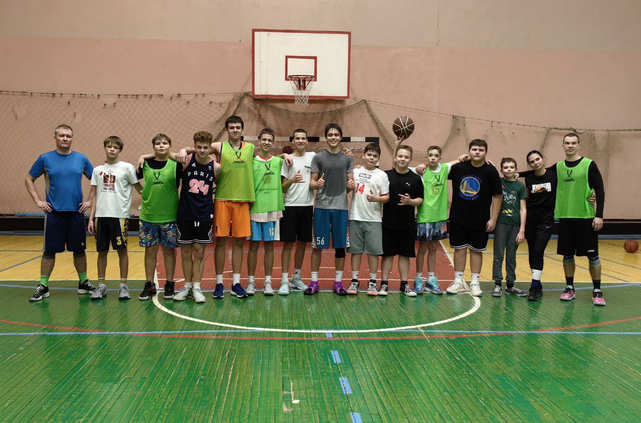 СПОРТИВНЫЙ НОВЫЙ ГОД. В районах Курской области прошли мероприятия Декады спорта и здоровья СПОРТИВНЫЙ НОВЫЙ ГОД. В районах Курской области прошли мероприятия Декады спорта и здоровья