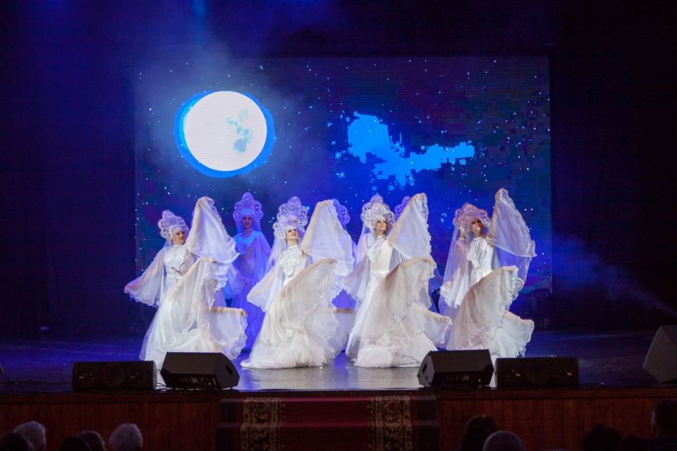 ���� ����� ������ �� ��������� ������� ������������ �������� ����� � ����� ����������