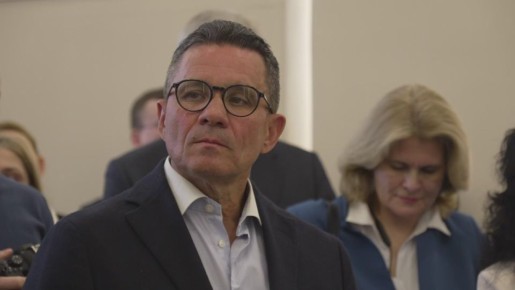 � ������ �������� ������������ ����� ����������� � ����������� ������������ ������