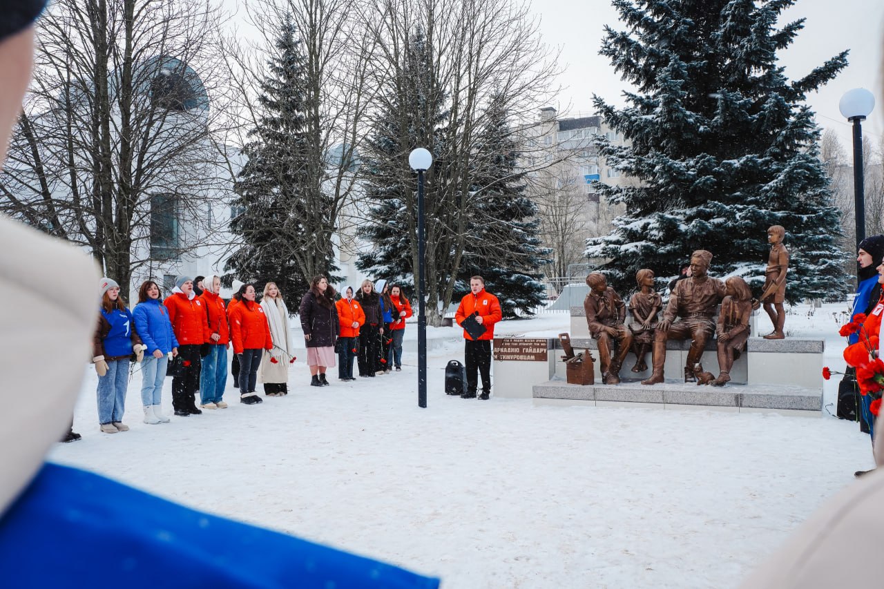 22 января исполнилось 122 года со дня рождения нашего земляка – знаменитого писателя Аркадия Гайдара