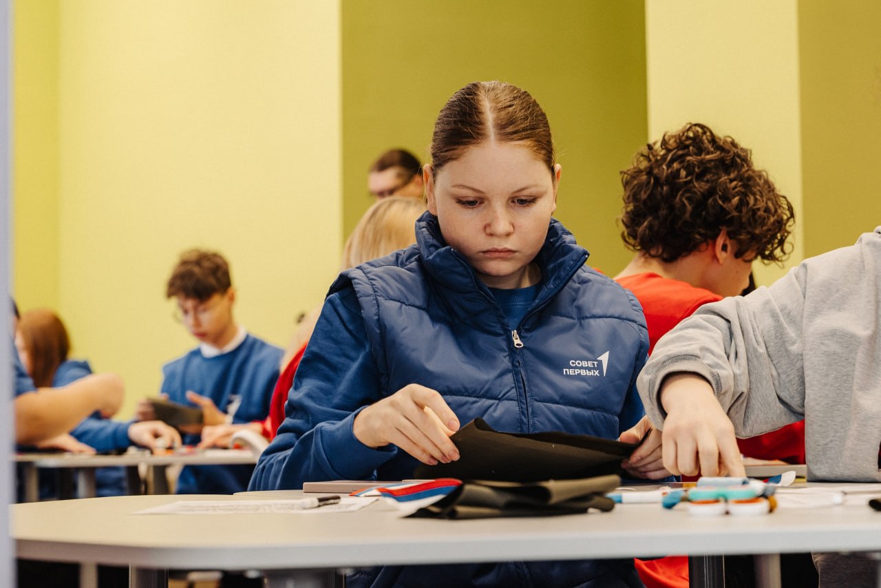 22 января исполнилось 122 года со дня рождения нашего земляка – знаменитого писателя Аркадия Гайдара 22 января исполнилось 122 года со дня рождения нашего земляка – знаменитого писателя Аркадия Гайдара