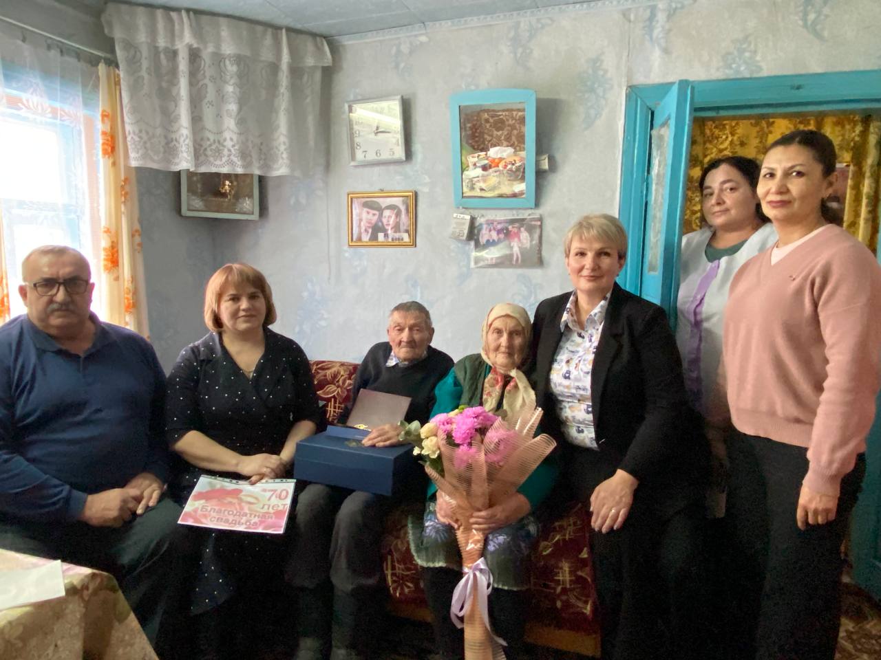 Нина Голубева: Сегодня, 22 января, супруги Терских Зинаида Егоровна и Владимир Семенович отмечают поистине драгоценный юбилей – 70 лет совместной жизни, Благодатную свадьбу Нина Голубева: Сегодня, 22 января, супруги Терских Зинаида Егоровна и Владимир Семенович отмечают поистине драгоценный юбилей – 70 лет совместной жизни, Благодатную свадьбу