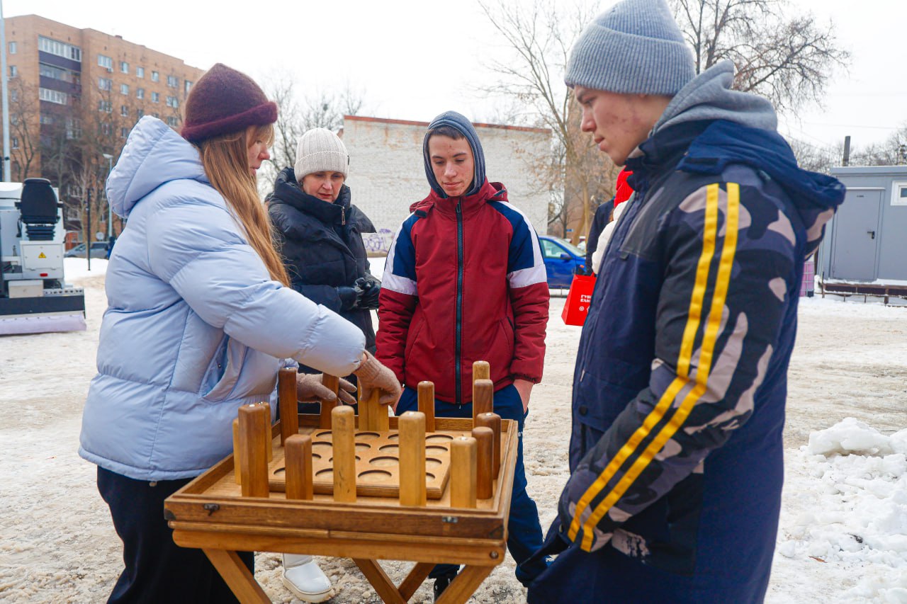 Андрей Телегин: Мальчишки и девчонки из нашего района приняли участие в зимнем фестивале «Губернаторские елки 2026» Андрей Телегин: Мальчишки и девчонки из нашего района приняли участие в зимнем фестивале «Губернаторские елки 2026»
