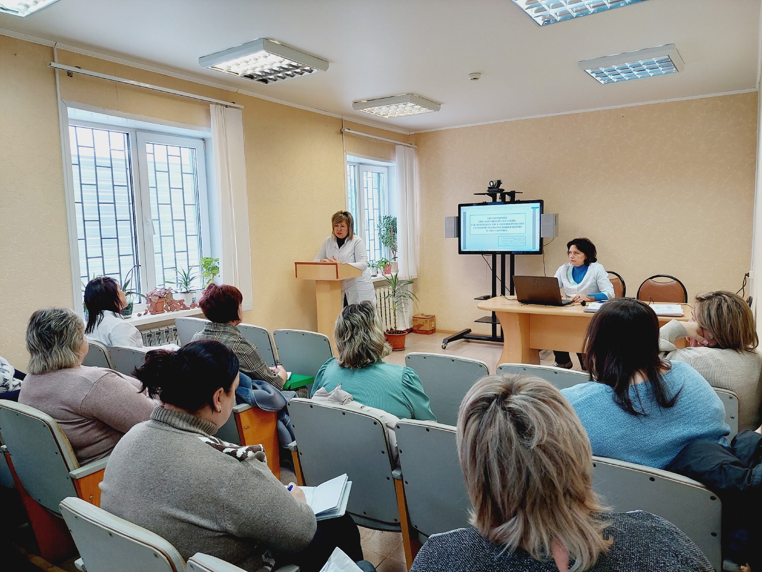 22 января 2026 года в ОБУЗ "Пристенская ЦРБ" прошло совещание с участием медицинских работников ФАП и ОВОП 22 января 2026 года в ОБУЗ "Пристенская ЦРБ" прошло совещание с участием медицинских работников ФАП и ОВОП